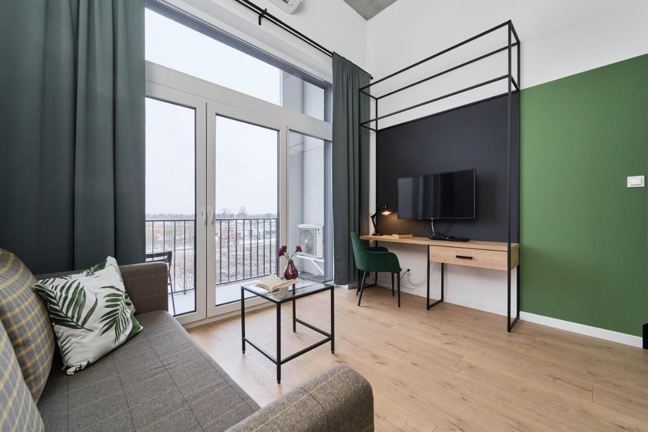 Mezzanine Studio Apartments Zarembowicza Wroclaw Airport By Renters Exterior photo